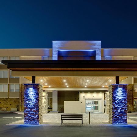 Holiday Inn Express & Suites Wapakoneta By Ihg Exterior photo