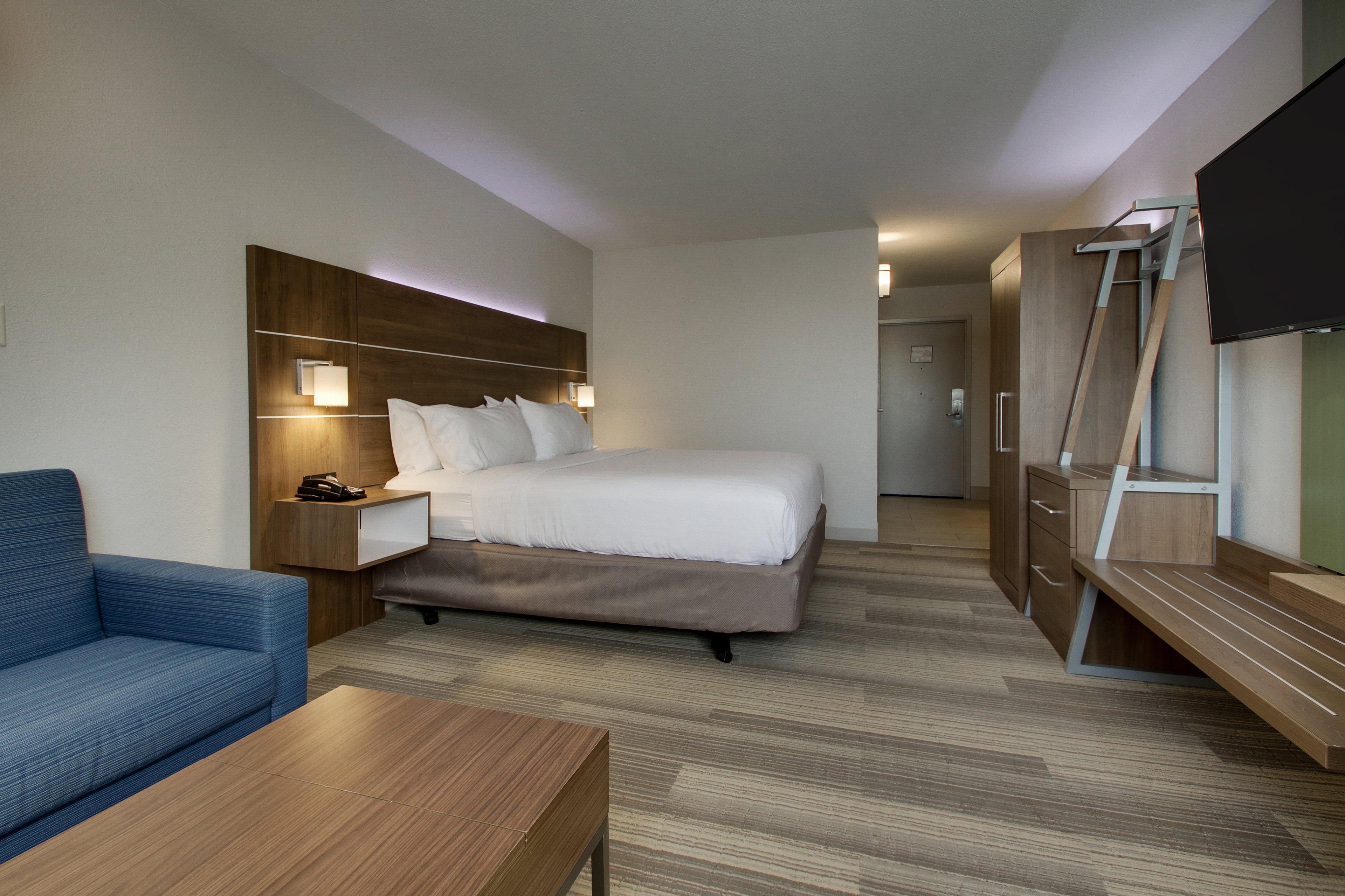 Holiday Inn Express & Suites Wapakoneta By Ihg Exterior photo