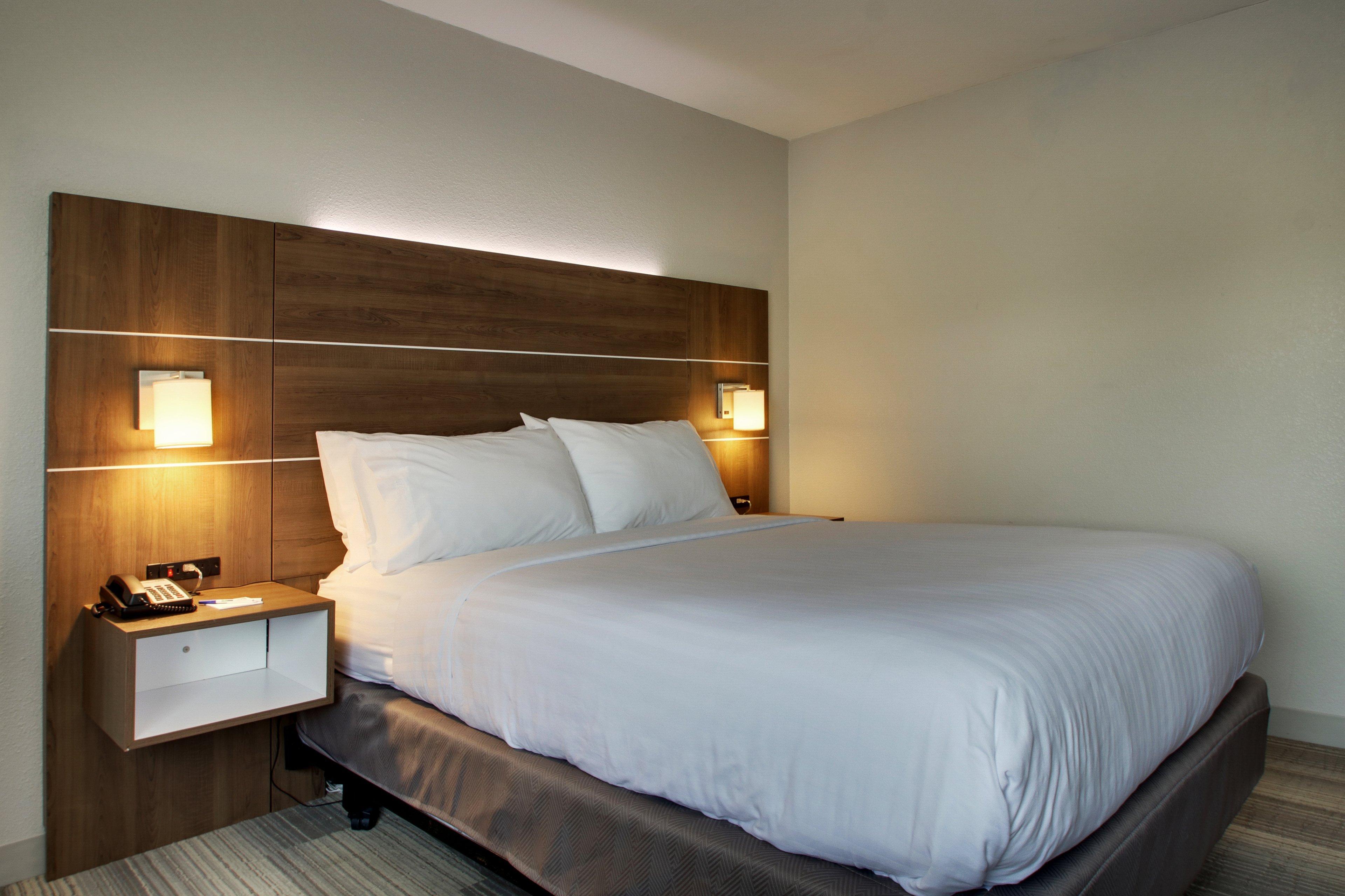 Holiday Inn Express & Suites Wapakoneta By Ihg Exterior photo