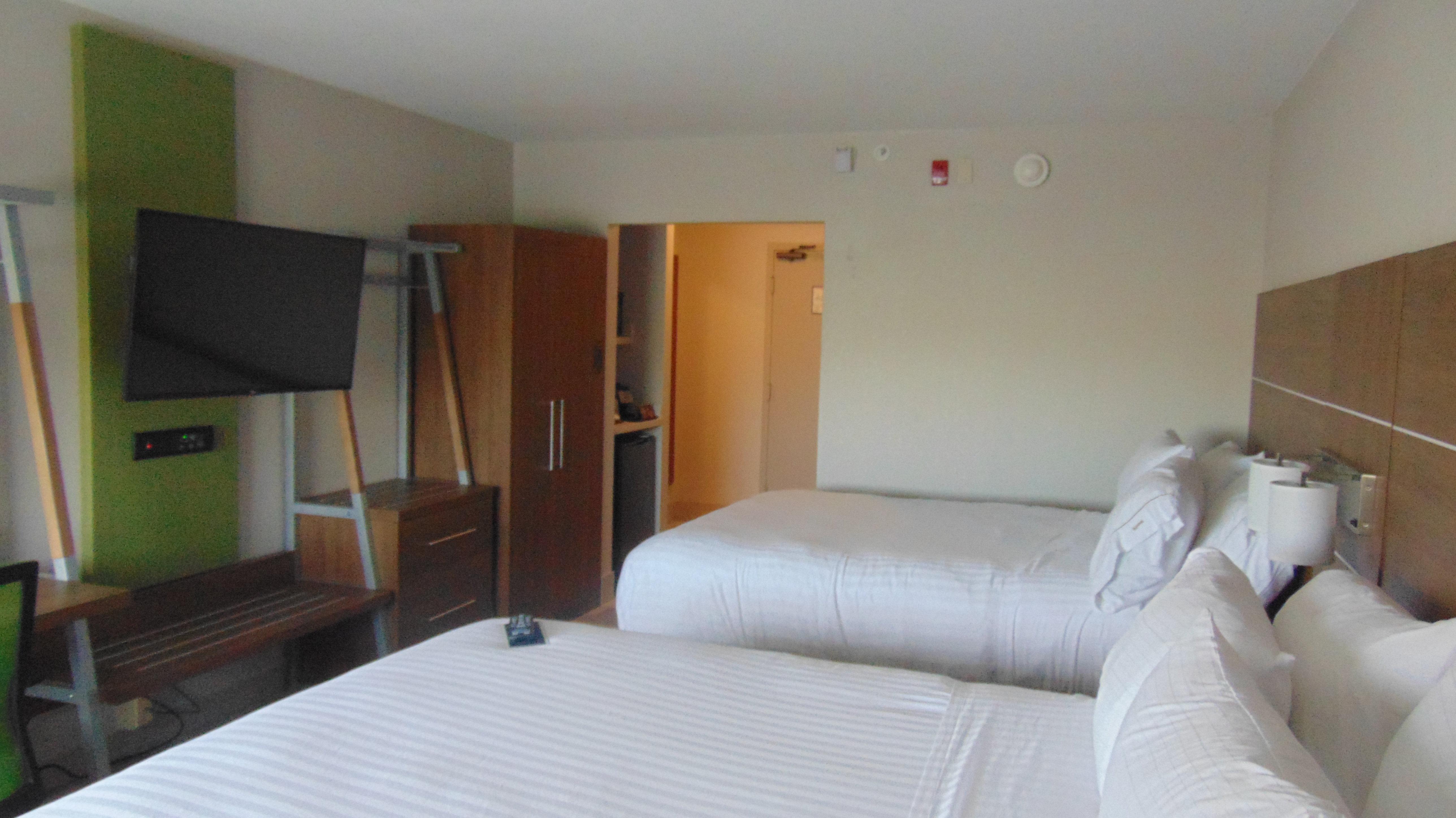 Holiday Inn Express & Suites Wapakoneta By Ihg Exterior photo