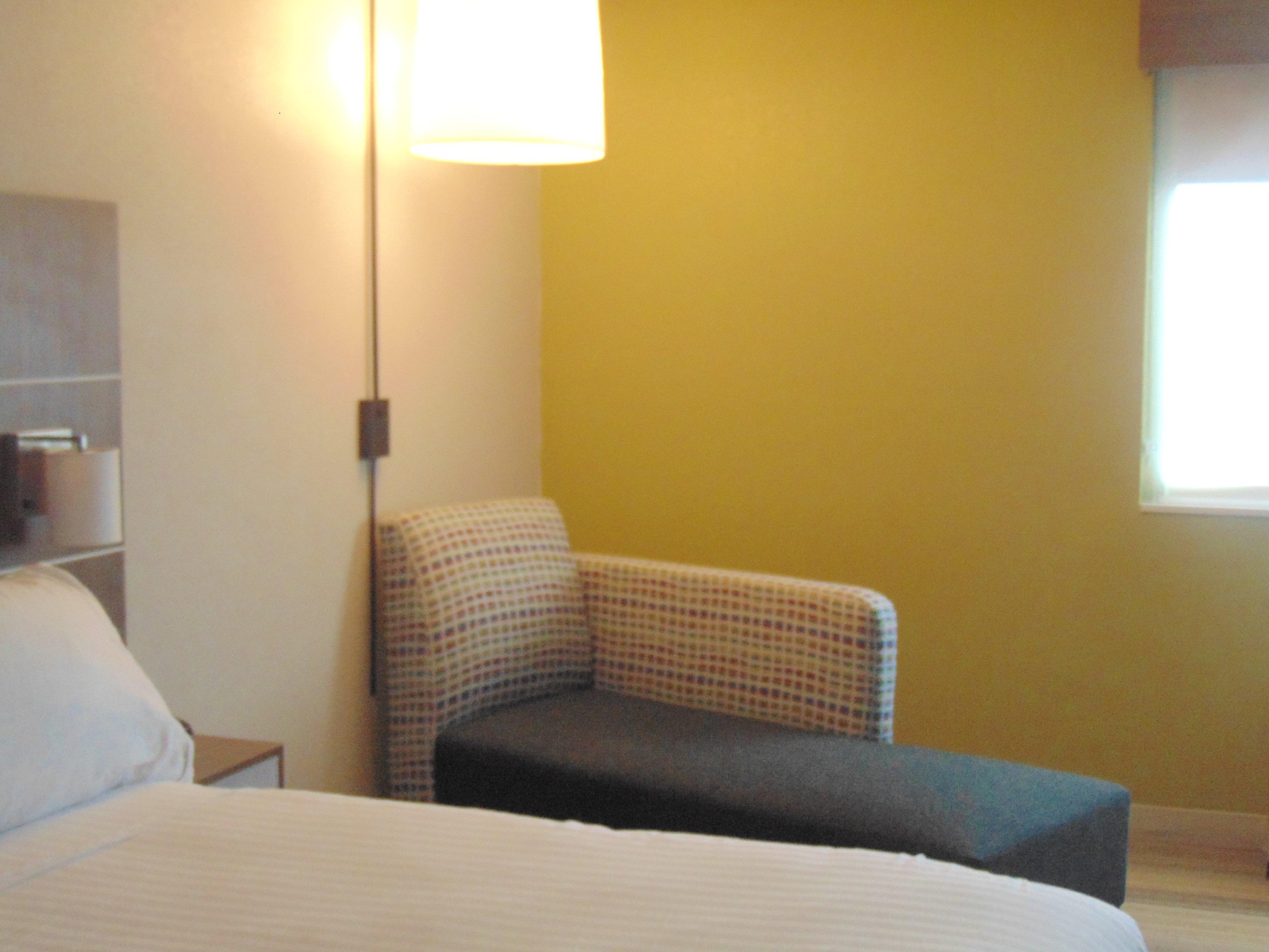 Holiday Inn Express & Suites Wapakoneta By Ihg Exterior photo