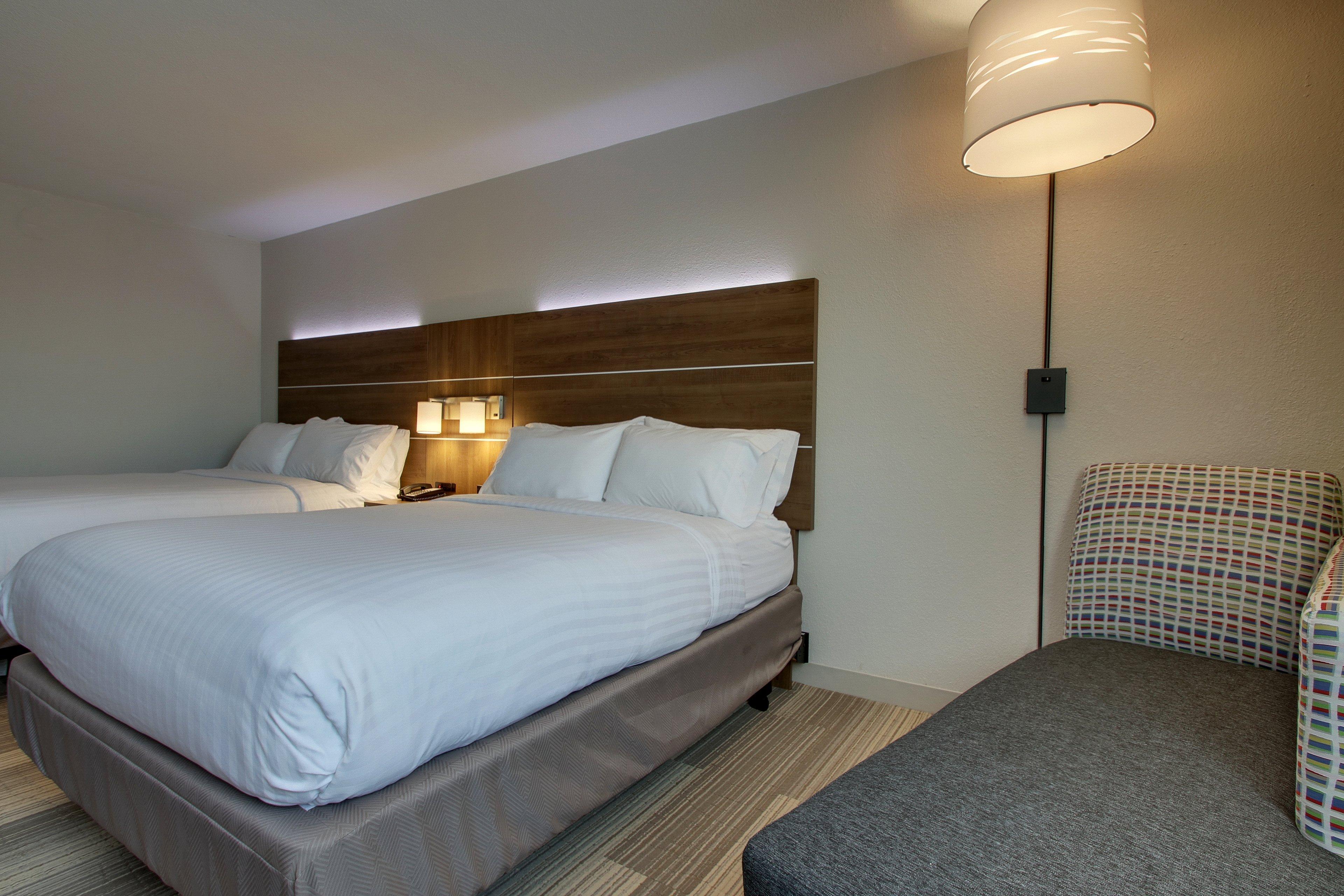 Holiday Inn Express & Suites Wapakoneta By Ihg Exterior photo