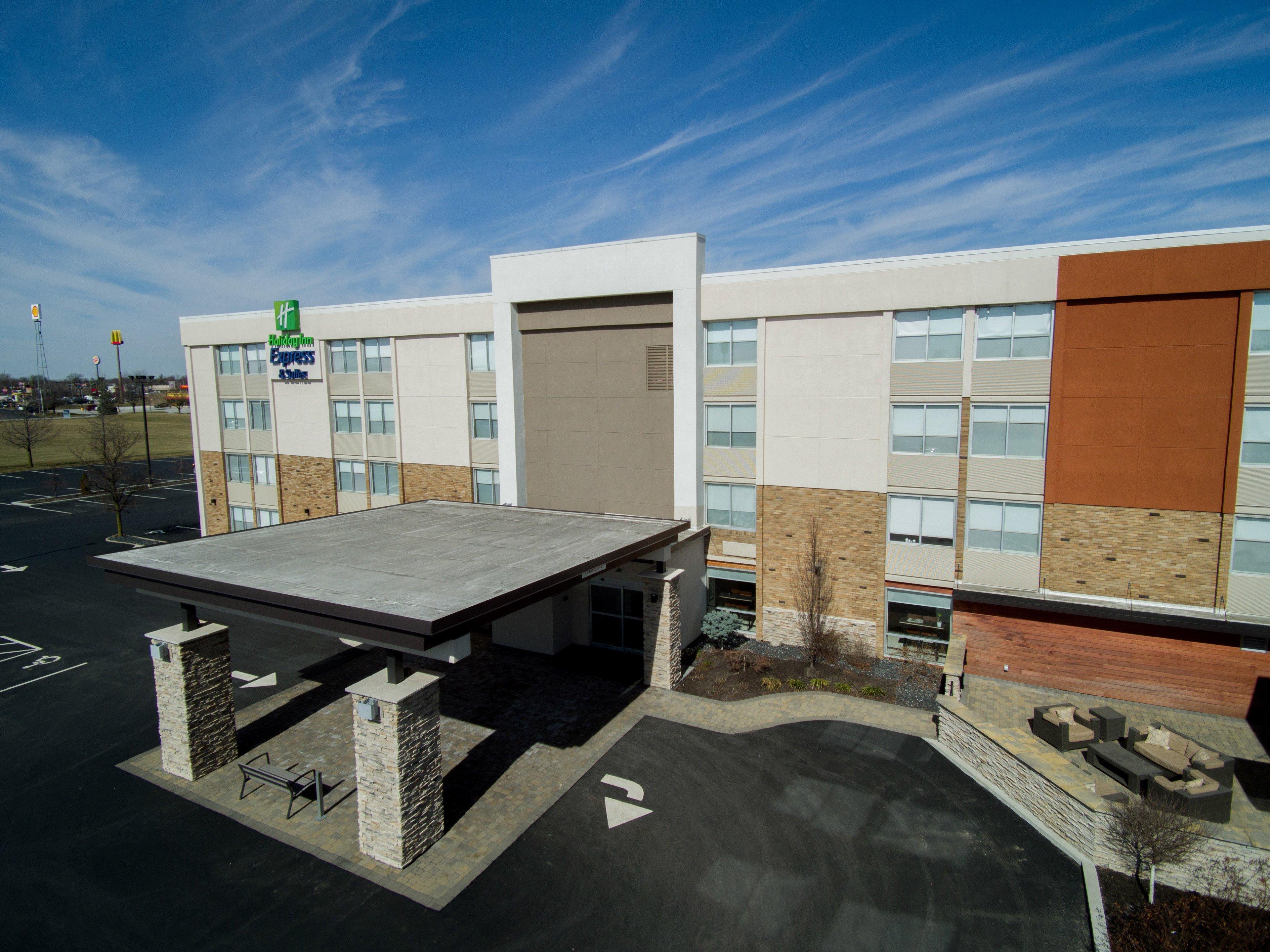 Holiday Inn Express & Suites Wapakoneta By Ihg Exterior photo