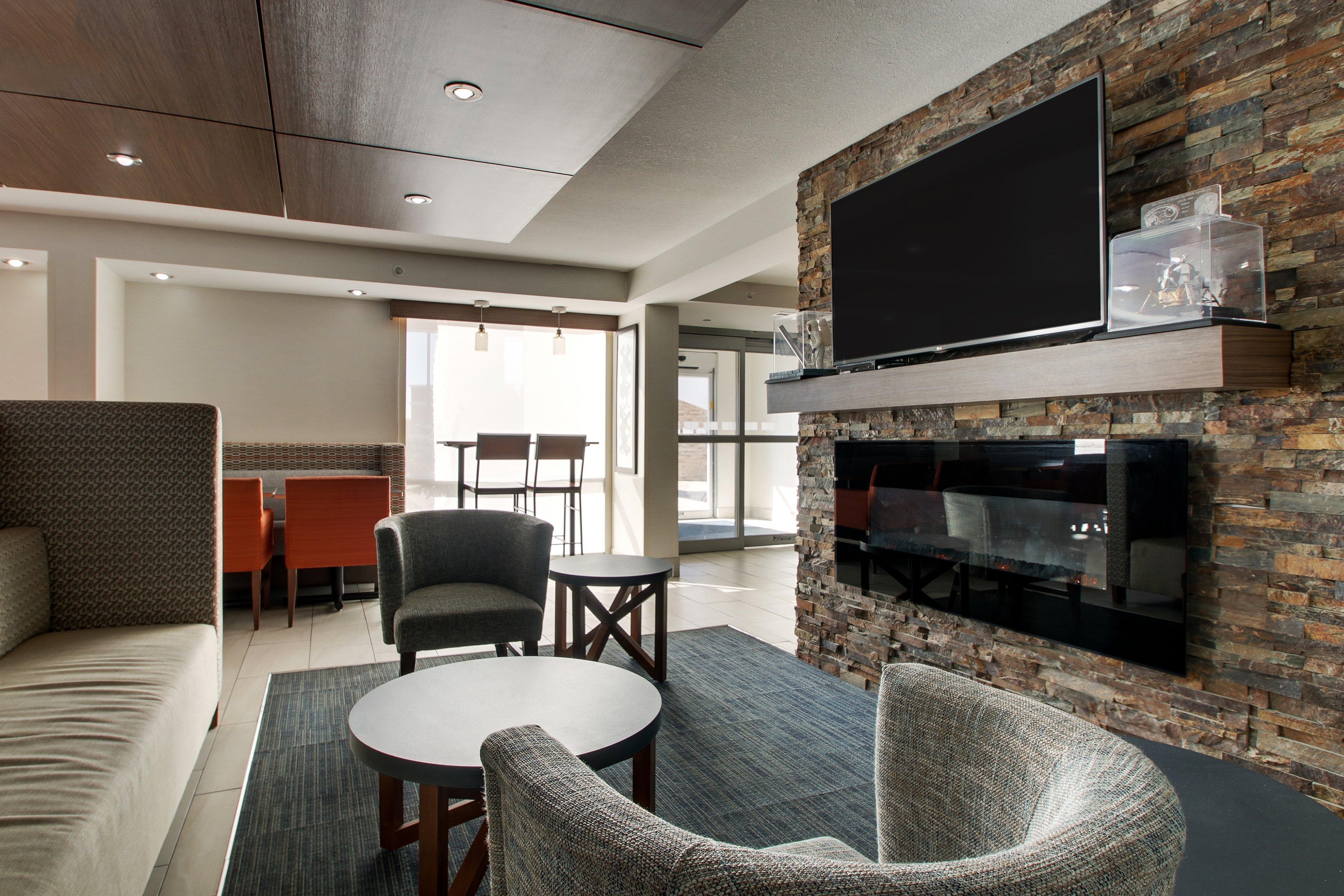Holiday Inn Express & Suites Wapakoneta By Ihg Exterior photo