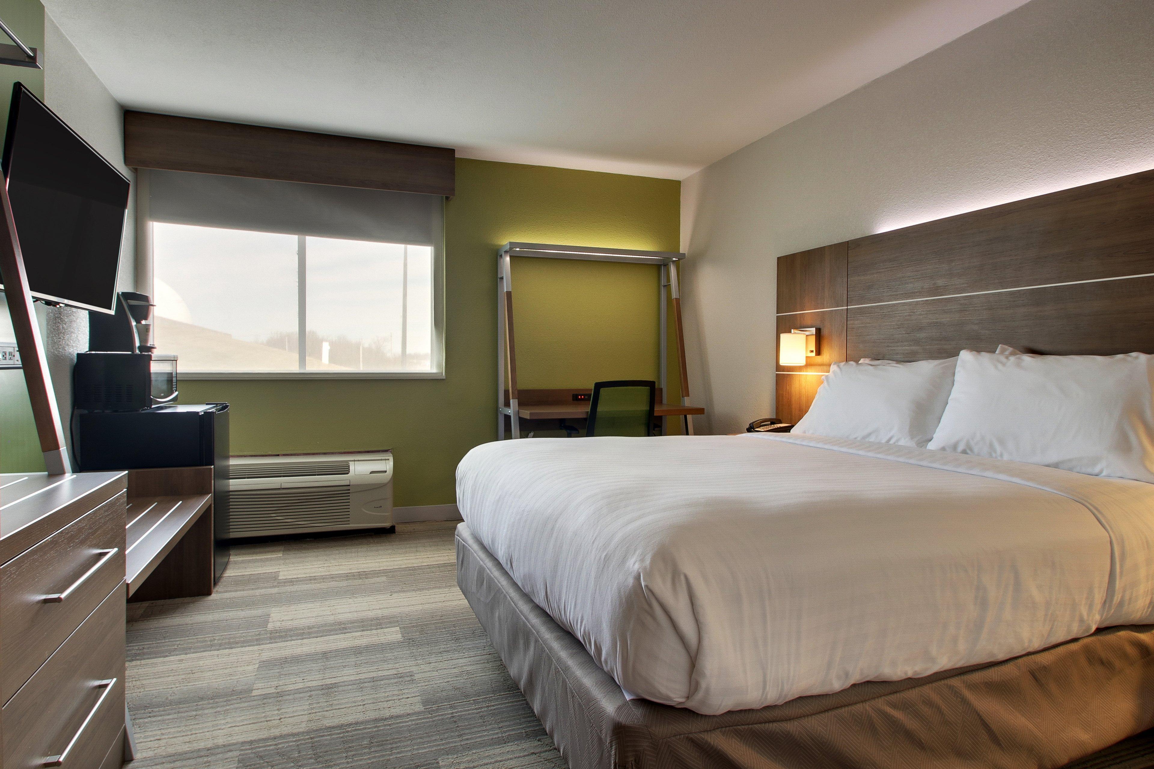 Holiday Inn Express & Suites Wapakoneta By Ihg Exterior photo